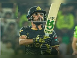 Babar Azam: बाबर ने रचा इतिहास, PSL में ऐसा महारिकॉर्ड बनाने वाले पहले बल्लेबाज बने