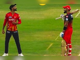 'ऐसे तो बड़ी स्टंप तोड़ता रहता है', विराट कोहली ने हरप्रीत बरार को बीच मैदान में धमकाया, VIDEO