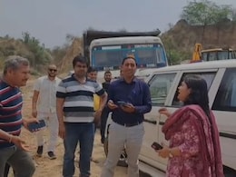 2 बुलडोजर, 1 डंपर, 50 ट्रॉली बजरी स्टॉक... जब्त, राजस्थान में प्रशासन के निशाने पर खनन माफियां 2 बुलडोजर, 1 डंपर, 50 ट्रॉली बजरी स्टॉक... जब्त, राजस्थान में प्रशासन के निशाने पर खनन माफियां