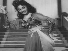 रेखा और हेमा नहीं, इस एक्ट्रेस की खूबसूरती का कायल था पूरा बॉलीवुड, अमिताभ भी थे इनके बड़े फैन, मानते थे आइडियल रेखा और हेमा नहीं, इस एक्ट्रेस की खूबसूरती का कायल था पूरा बॉलीवुड, अमिताभ भी थे इनके बड़े फैन, मानते थे आइडियल