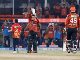 Watch: Shreyas Iyer's Act After Abhishek Sharma's 'Note' Celebration Leaves Internet In Splits