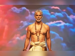 फिटनेस फ्रीक मिलिंद सोमन इन चीजों से रहते हैं कोसो दूर, 'हेल्थ इज वेल्थ' को करते हैं फॉलो