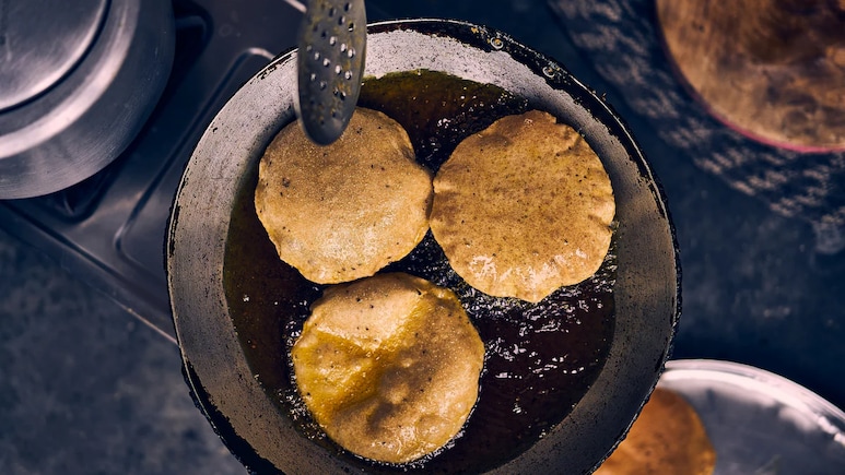 Rights Body Sounds Alarm On 'Widespread Reuse Of Cooking Oil'