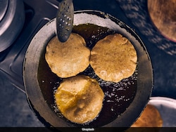 Rights Body Sounds Alarm On 'Widespread Reuse Of Cooking Oil'