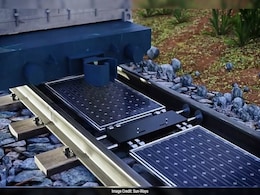 Switzerland Trials Railway Tracks With Solar Panels To Power Trains Switzerland Trials Railway Tracks With Solar Panels To Power Trains