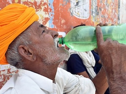 Rajasthan Weather: राजस्थान में गर्मी का सितम जारी, धूल भरी आंधी से लोग परेशान, जानिए हीट वेव से कब मिलेगी राहत Rajasthan Weather: राजस्थान में गर्मी का सितम जारी, धूल भरी आंधी से लोग परेशान, जानिए हीट वेव से कब मिलेगी राहत