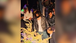 Internet Is Outraged After A Fan Pulls Sreeleela Into The Crowd While Unaware Kartik Aaryan Walks Ahead