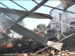13 Killed In Fire At A Firecracker Factory In Gujarat's Banaskantha 13 Killed In Fire At A Firecracker Factory In Gujarat's Banaskantha