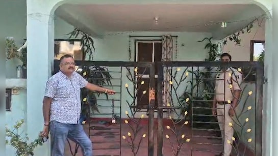 भारतमाला प्रोजेक्ट: छत्तीसगढ़ में SDM, तहसीलदार और ठेकेदारों के घर सहित कई ठिकानों पर ACB-EOW का छापा | Bharatmala Project land acquisition scam ACB EOW raided on SDM Tehsildar ...