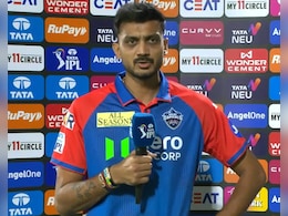 अक्षर पटेल को पहले MI के खिलाफ देखना पड़ा हार का मुंह, उसके बाद लग गया लाखों का जुर्माना, जानें क्यों