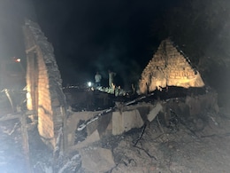 Gwalior: आदिवासी की झोपड़ी में आधी रात अचानक भड़क उठी आग, पांच साल की मासूम की दर्दनाक मौत