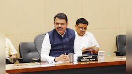 Maharashtra Politics: वर्षा बंगल्यावर खलबतं! CM फडणवीसांच्या भाजप मंत्र्यांना सूचना, बैठकीत काय घडलं?