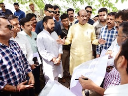 लोकसभा अध्यक्ष ओम बिरला ने संविधान पार्क के निर्माण स्थल का किया दौरा, अधिकारियों को दिए जरूरी निर्देश   लोकसभा अध्यक्ष ओम बिरला ने संविधान पार्क के निर्माण स्थल का किया दौरा, अधिकारियों को दिए जरूरी निर्देश