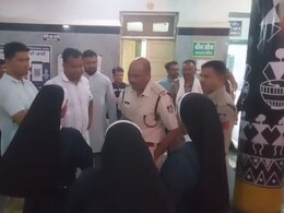 Satna Crime News: सतना के एक चर्च में अंग्रेजी सीख रही नाबालिग की संदिग्ध परिस्थितियों में मौत, इलाके में हड़कंप