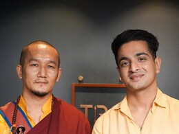 इंडियाज गॉट लैटेंट विवाद के बाद रणवीर इलाहाबादिया का कमबैक,  रिलीज किया पहला पॉडकास्ट इंडियाज गॉट लैटेंट विवाद के बाद रणवीर इलाहाबादिया का कमबैक,  रिलीज किया पहला पॉडकास्ट