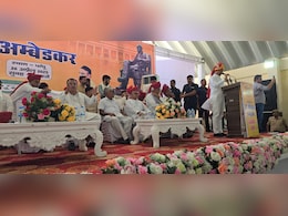 बीकानेर पहुंचे उपमुख्यमंत्री प्रेमचंद बैरवा, कहा- समाज के आखिरी व्यक्ति का मुख्यधारा से जुड़ना जरूरी बीकानेर पहुंचे उपमुख्यमंत्री प्रेमचंद बैरवा, कहा- समाज के आखिरी व्यक्ति का मुख्यधारा से जुड़ना जरूरी
