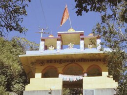 दुनिया का पहला मंदिर जहां माता की कोई मूर्ति नहीं, यहां मां दुर्गा के होंठों की होती है पूजा