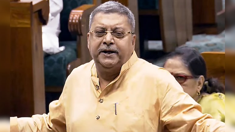 आप हमको बाहर डार्लिंग कहकर पुकारता है और इधर ... लोकसभा में टीएमसी MP के बयान पर जब लोटपोट हो गए सभी सांसद