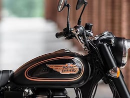 On Retirement Day, Maharashtra Cop Fulfils Dream Of Riding Bullet Bike On Retirement Day, Maharashtra Cop Fulfils Dream Of Riding Bullet Bike