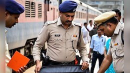 शिवनाथ एक्सप्रेस में 65 लाख की चोरी, हीरे और कैश लेकर फरार हुए चोर