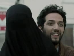 बुर्का सिटी की नकल है लापता लेडीज, इस ओटीटी पर 20 मिनट में देख डालिए असली फिल्म बुर्का सिटी की नकल है लापता लेडीज, इस ओटीटी पर 20 मिनट में देख डालिए असली फिल्म