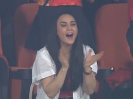 Preity Zinta's Reaction Can't Be Missed As Punjab Kings Star Slams Ton In 39 Balls vs CSK