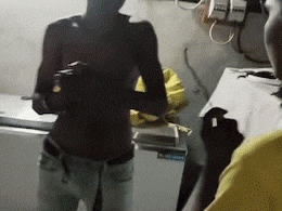 सेठ से एडवांस पैसे मांगे तो चोरी का आरोप लगाया, नाबालिगों को करंट के झटके दिए, पलाश से प्राइवेट पार्ट खींचा! सेठ से एडवांस पैसे मांगे तो चोरी का आरोप लगाया, नाबालिगों को करंट के झटके दिए, पलाश से प्राइवेट पार्ट खींचा!