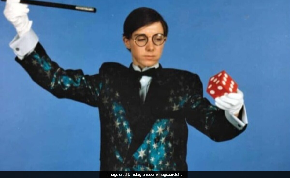 В продължение на три десетилетия след като беше изгонен от