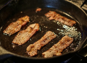 Food Particles Sticking To Your Pan? Here's How To Make The Most Of Them Food Particles Sticking To Your Pan? Here's How To Make The Most Of Them