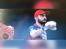 Watch: Virat Kohli Catches Throw While Batting, Kuldeep Yadav's 'Obstruction' Appeal Wins Internet