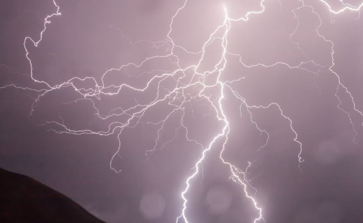 Patna Внезапната промяна във времето нанесе поразия в множество райони