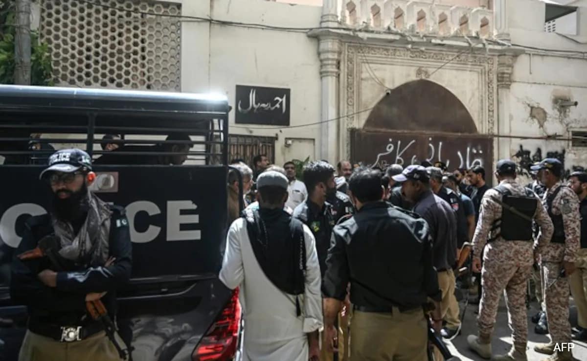 पाकिस्तान में शिया, अहमदिया और हजारा समुदाय असुरक्षित, बढ़ती सांप्रदायिक हिंसा पर उठे गंभीर सवाल