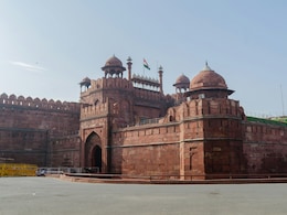 Supreme Court Junks Mughal Ruler's Descendant's "Give Me Red Fort Or..." Plea Supreme Court Junks Mughal Ruler's Descendant's "Give Me Red Fort Or..." Plea