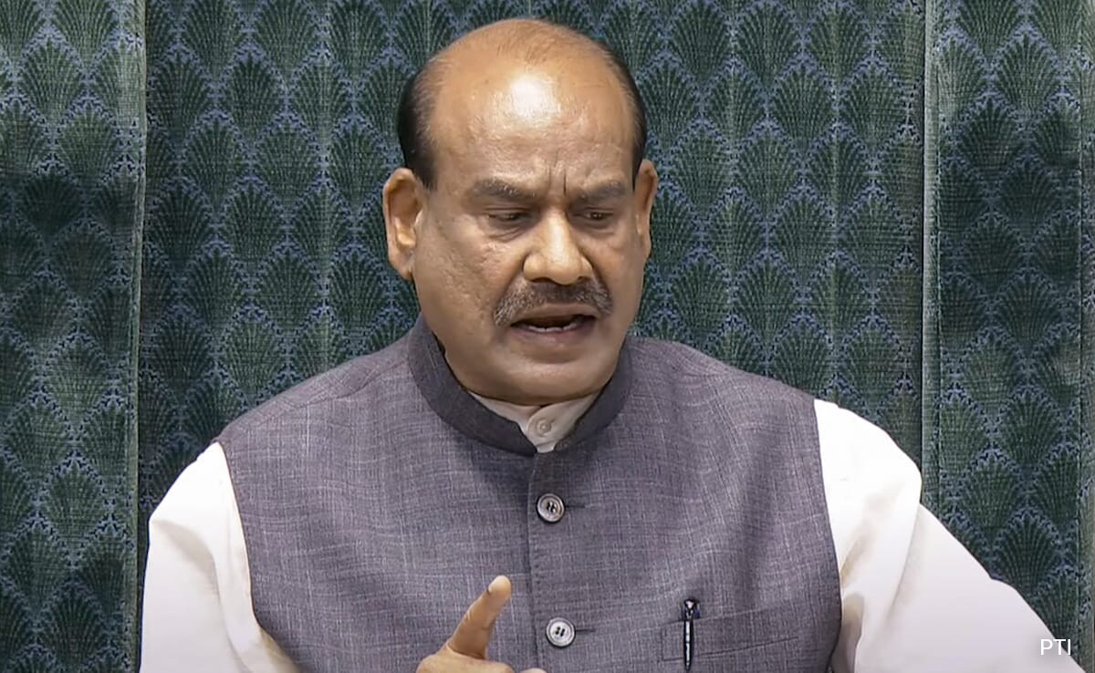 New Delhi Lok Sabha председателят Ом Бирла в петък наби