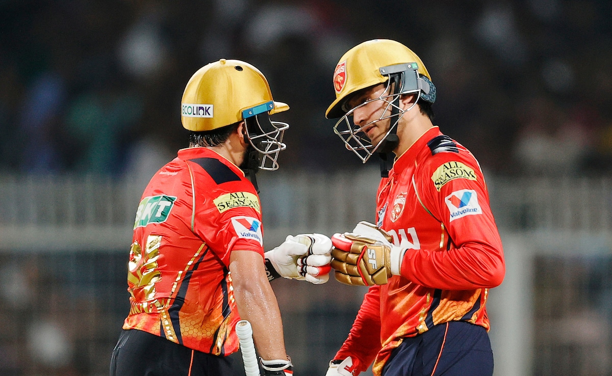 PBKS vs SRH LIVE Score, IPL 2026: पंजाब को प्रभसिमरन-प्रियांश ने दिलाई धुआंधार शुरुआत, कर रही 220 के लक्ष्य पीछा