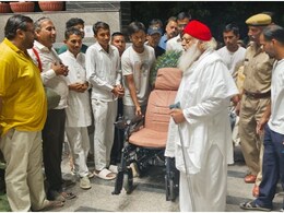 Asaram Health: जेल पहुंचने के 9 घंटे बाद आसाराम की तबीयत बिगड़ी, पुलिस ने देर रात आरोग्यम अस्पताल में कराया भर्ती