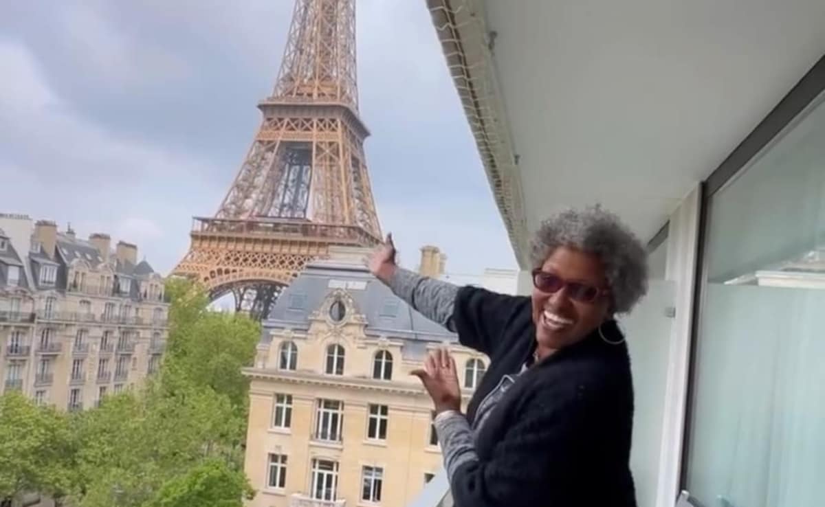 Видео заснемащо пътуване с майка дъщеря в Париж е отвел Instagram