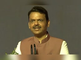 बारिश से हुए नुकसान के लिए किसानों, मछुआरों और नागरिकों को तत्काल सहायता : CM देवेंद्र फडणवीस बारिश से हुए नुकसान के लिए किसानों, मछुआरों और नागरिकों को तत्काल सहायता : CM देवेंद्र फडणवीस
