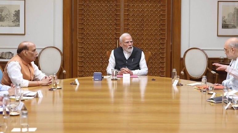 PM Modi Holds High-Level Security Meet 2 Days After Delhi Blast