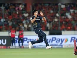 GT v s SRH: बीसीसीआई ने इशांत शर्मा को दिया झटका, इस गलती की मिली सजा, लगाया लाखों का जुर्माना GT v s SRH: बीसीसीआई ने इशांत शर्मा को दिया झटका, इस गलती की मिली सजा, लगाया लाखों का जुर्माना
