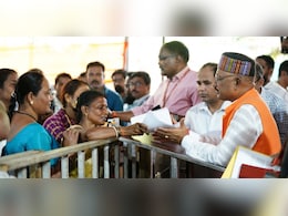 Sushasan Tihar 2025 : समस्याओं के निदान के लिए 'सुशासन तिहार' शुरू, CM बोले- पारदर्शिता, तत्परता और संवाद ही सुशासन का आधार Sushasan Tihar 2025 : समस्याओं के निदान के लिए 'सुशासन तिहार' शुरू, CM बोले- पारदर्शिता, तत्परता और संवाद ही सुशासन का आधार