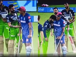 Rahul Dravid Snubs Virat Kohli's Request, Wins Hearts For 'Gentleman Gesture' Despite Being On Crutches