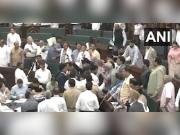 जम्मू-कश्मीर विधानसभा में हुआ जमकर हंगामा, सदन में गूंजा वक्फ कानून का मुद्दा