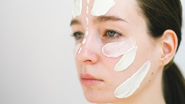 Top 10 Face Moisturisers For Oily Skin