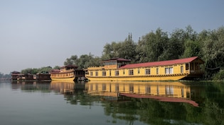 खाली हाउसबोट, सूने बाजार... खाड़ी की जंग से कश्मीर के पर्यटन का बुरा हाल