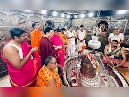 महाकाल गर्भगृह में नेताओं और VIP की एंट्री, आम भक्त रहते बाहर; हाईकोर्ट पहुंचा मामला; फैसला सुरक्षित