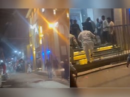 हनुमान जन्मोत्सव पर हुई हिंसा में नया मोड़, BJP पार्षद पर भी FIR; दंगाइयों पर लगे हैं ये संगीन आरोप हनुमान जन्मोत्सव पर हुई हिंसा में नया मोड़, BJP पार्षद पर भी FIR; दंगाइयों पर लगे हैं ये संगीन आरोप