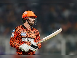 SRH vs MI: ट्रेविस हेड ने रचा इतिहास, 17 साल में कारनामा करने वाले सिर्फ दूसरे बल्लेबाज SRH vs MI: ट्रेविस हेड ने रचा इतिहास, 17 साल में कारनामा करने वाले सिर्फ दूसरे बल्लेबाज