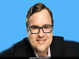 LinkedIn Co-Founder Asked AI To Clone His Company, The Result Surprised Him LinkedIn Co-Founder Asked AI To Clone His Company, The Result Surprised Him