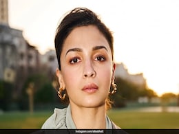 Alia Bhatt's Sunset Eyes And Nude Lips Work In Perfect Symphony With A Messy Ponytail Alia Bhatt's Sunset Eyes And Nude Lips Work In Perfect Symphony With A Messy Ponytail